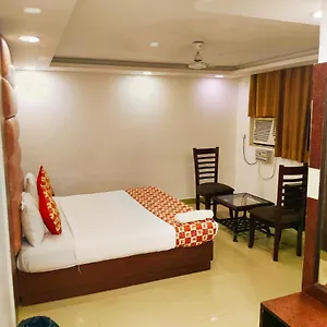 De Tark Near Igi Airport Delhi 4* Нью-Дели